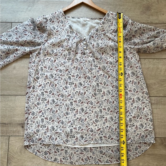 PLEIONE floral boho prairie bell sleeve v-neck blouse size small - Picture 9 of 10
